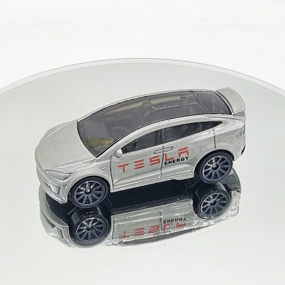 Hot Wheels Tesla Model X Silver 1:64 Diecast Car